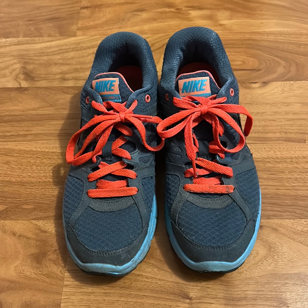 Nike Relentless 2 - Womens